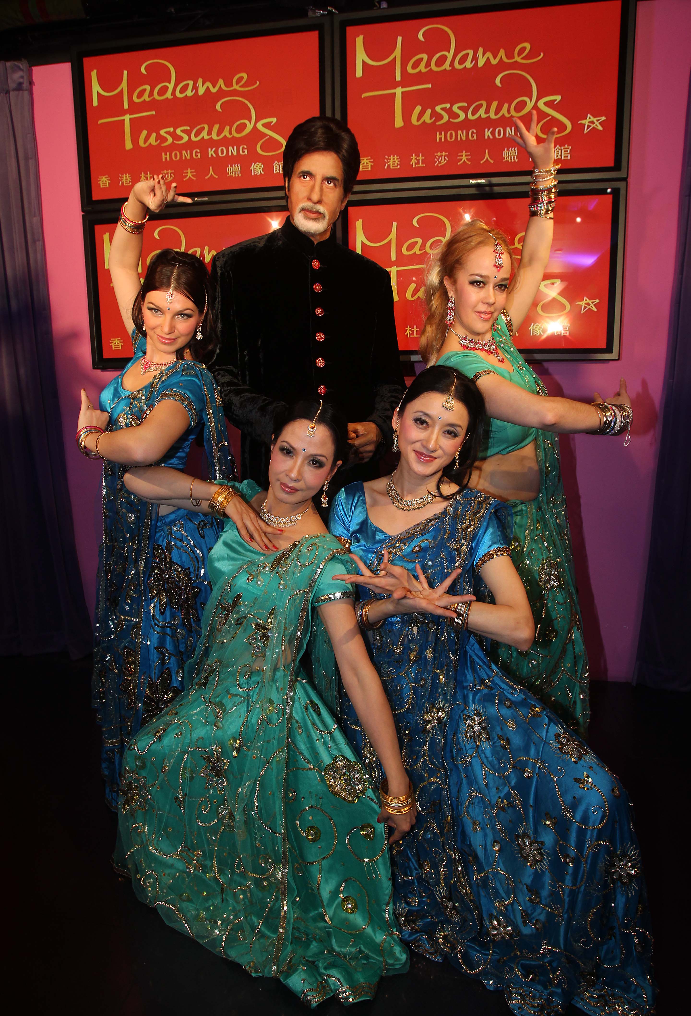 Madame Tussauds Hong Kong Amitabh Bachchan Wax Figure Experience