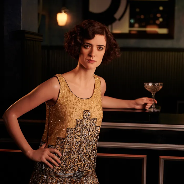 Liv Lisa Fries als Charlotte Ritter aus der Krimi-Serie "Babylon Berlin"