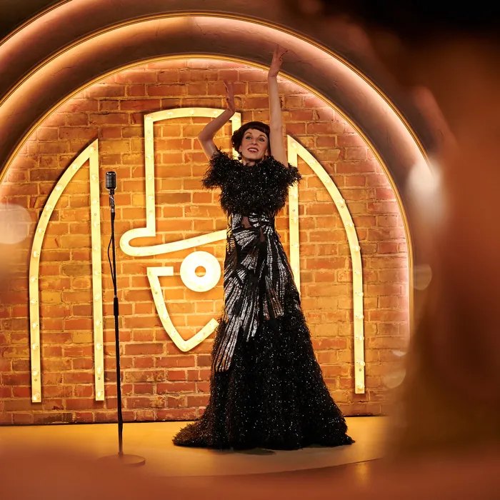 Meret Becker als Esther Kasabian im Madame Tussauds Berlin