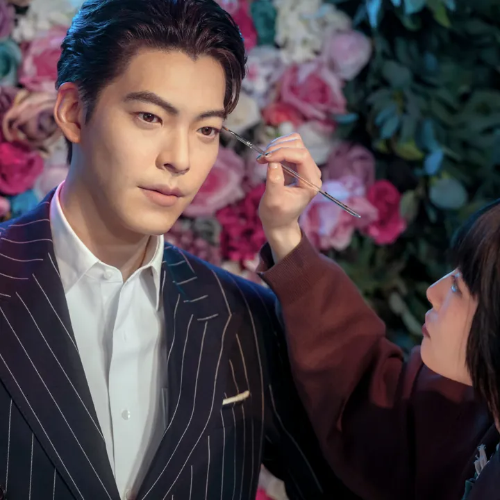 MTHK 2025 Kim Woo Bin Restyle (1)