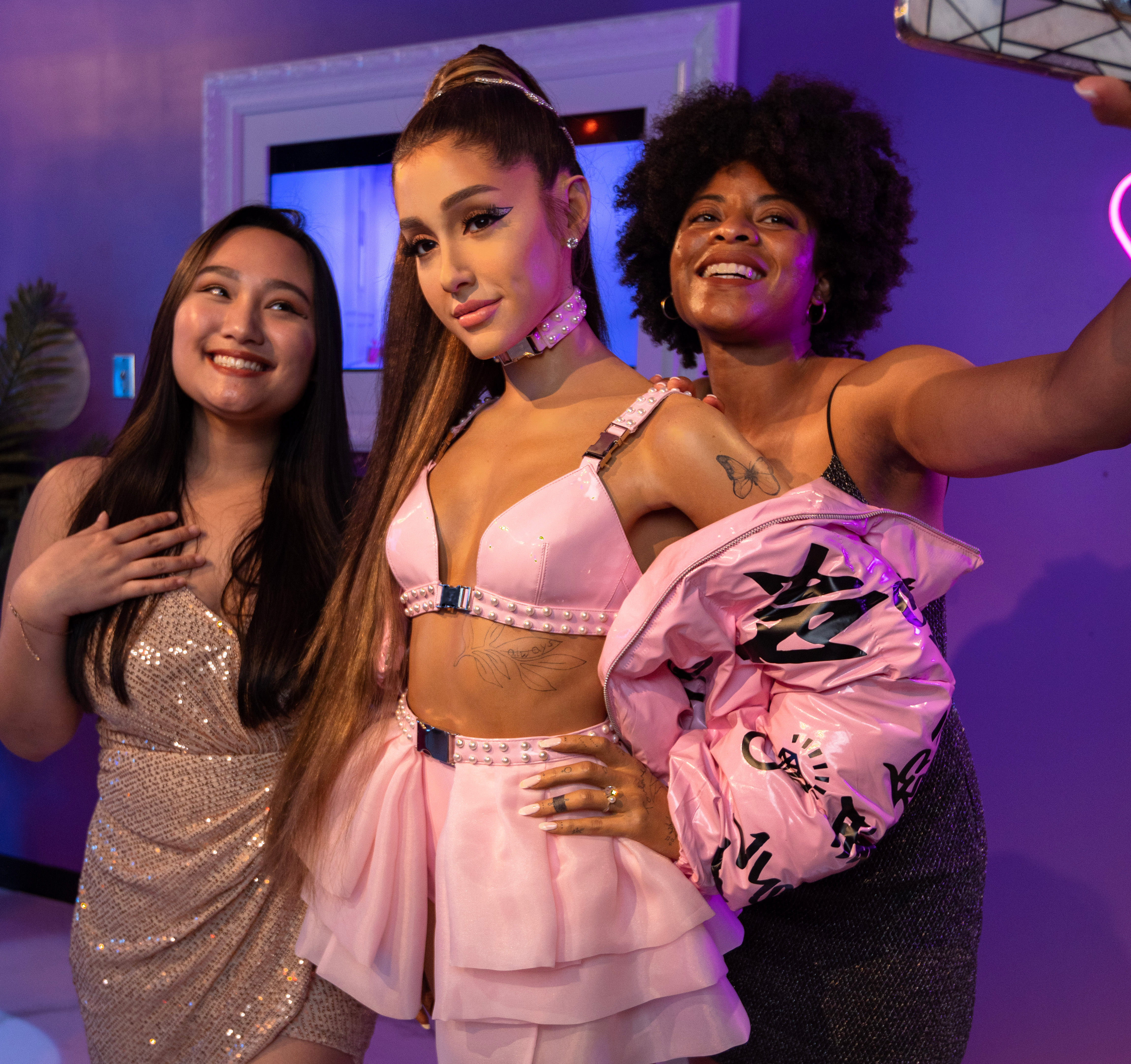 Ariana Grande Wax Figure With Guests Cropped (4)