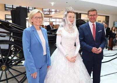 Grand Elisabeth Opening
