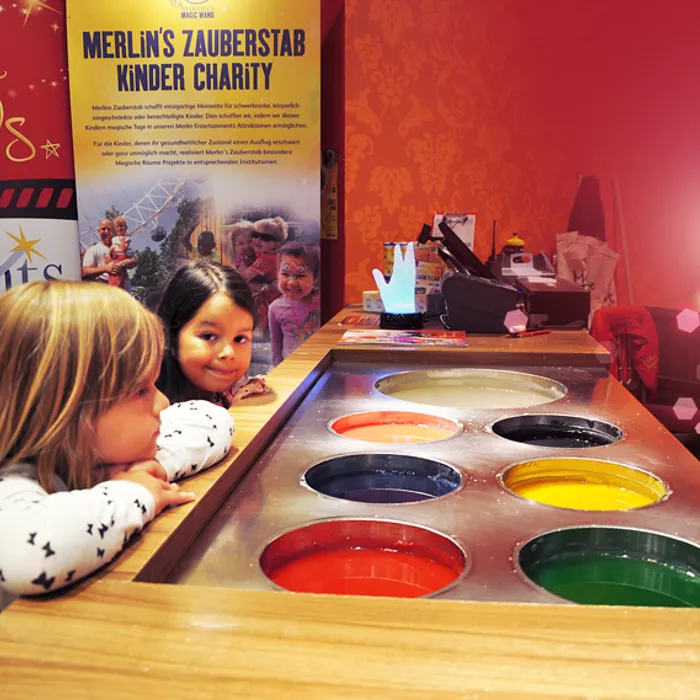 Get your own hand as a wax hand at Madame Tussauds™ Vienna
